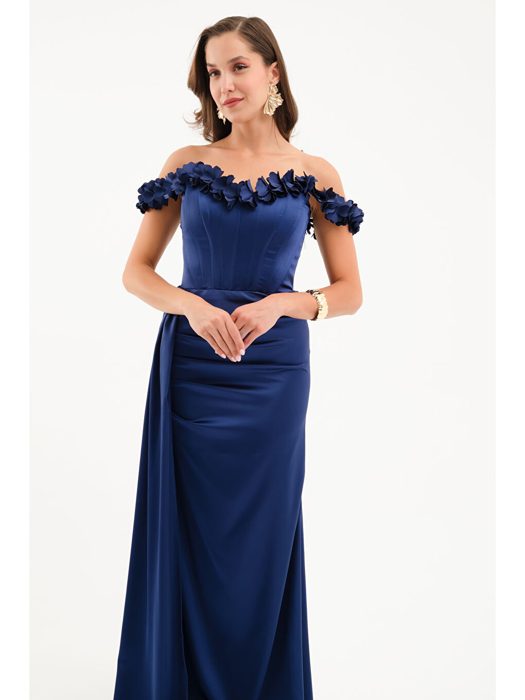 Kadın Lacivert Yaka Çiçekli Uzun Saten Abiye Elbise-2
