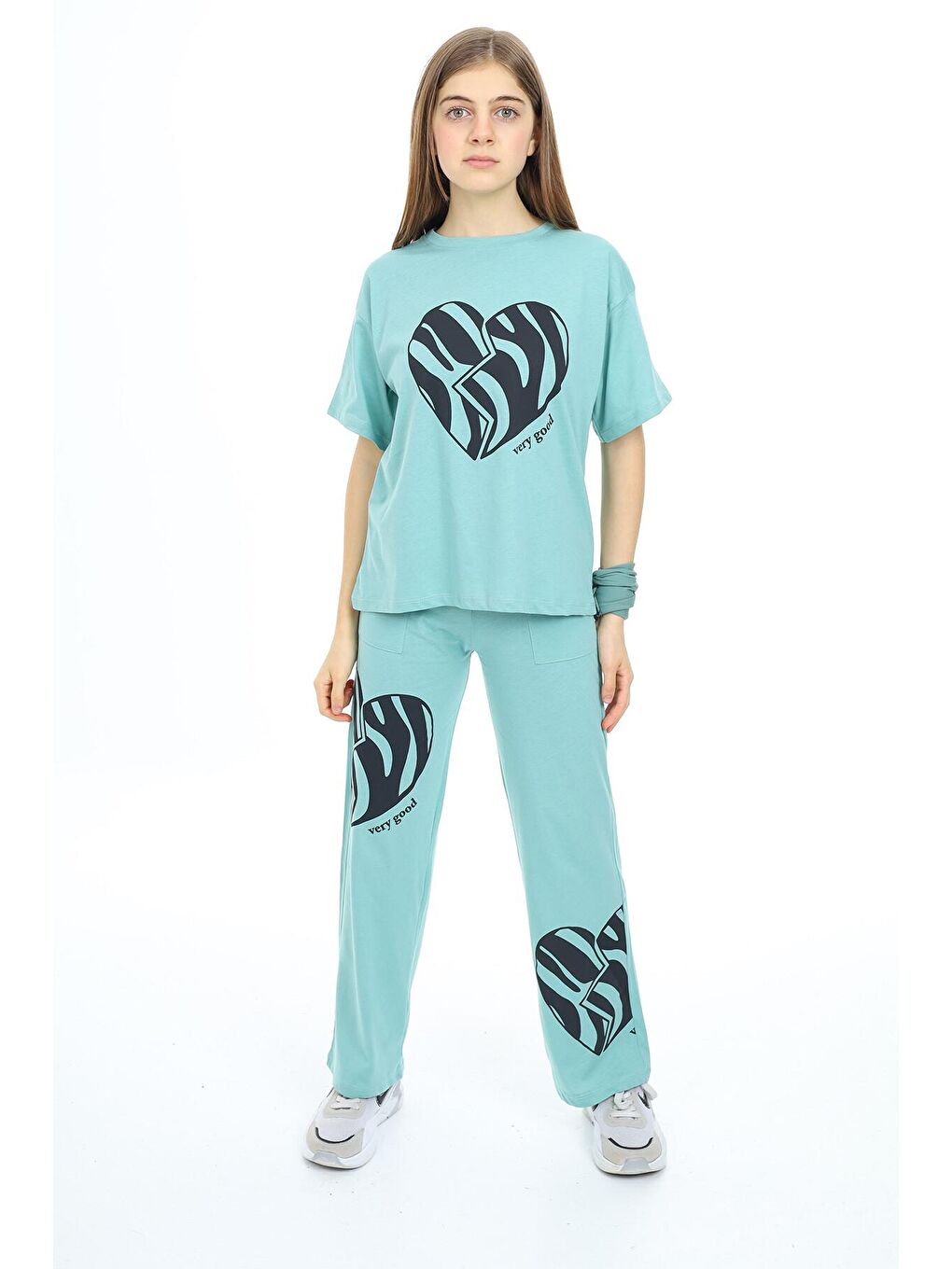 Yeşil Mint Kalp Baskılı Kız Çocuk Takım 18332-2