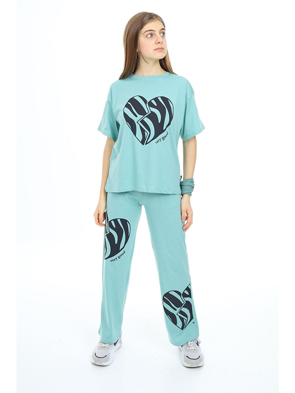 Yeşil Mint Kalp Baskılı Kız Çocuk Takım 18332-3