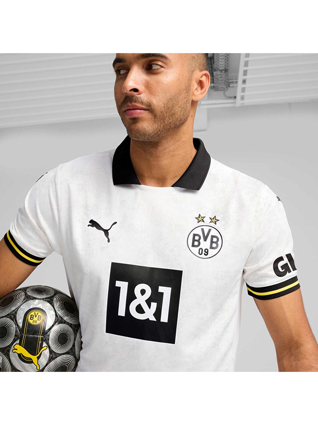 Beyaz Borussia Dortmund 24/25 Erkek Kupa Forması