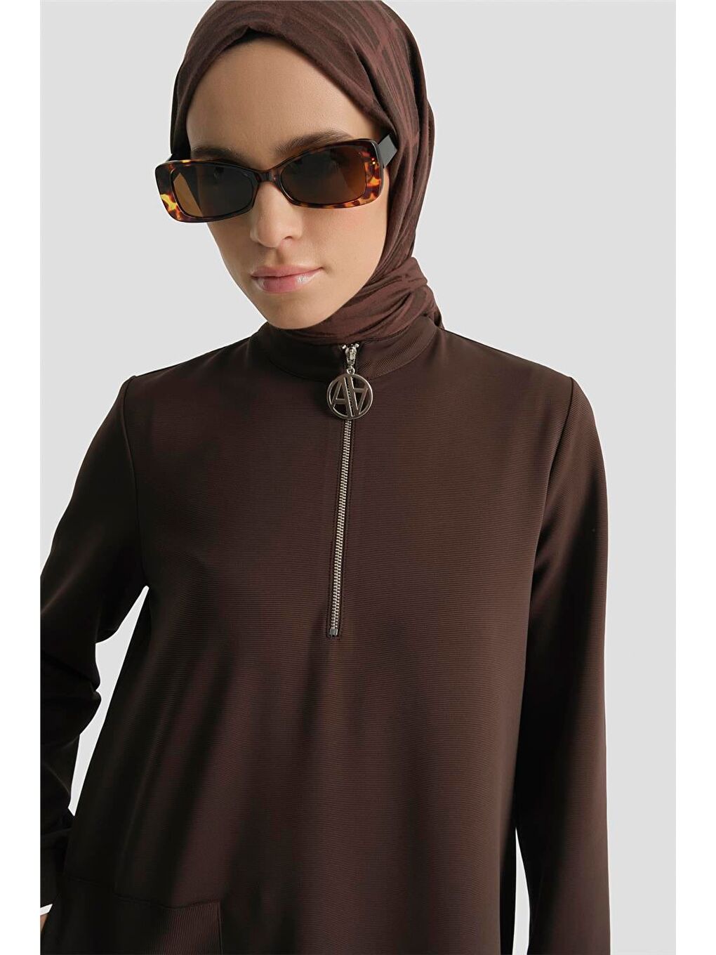 Kahverengi Fermuar Detaylı Tunik Kahve-3