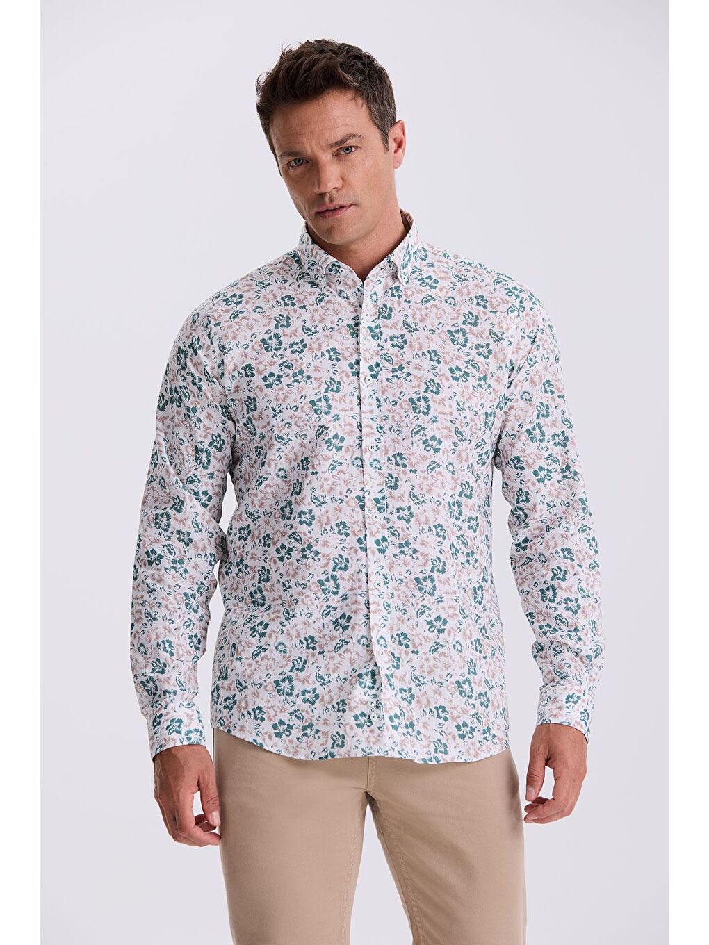 Yeşil Çiçek Desenli Yaka Düğmeli Comfort Fit Gömlek