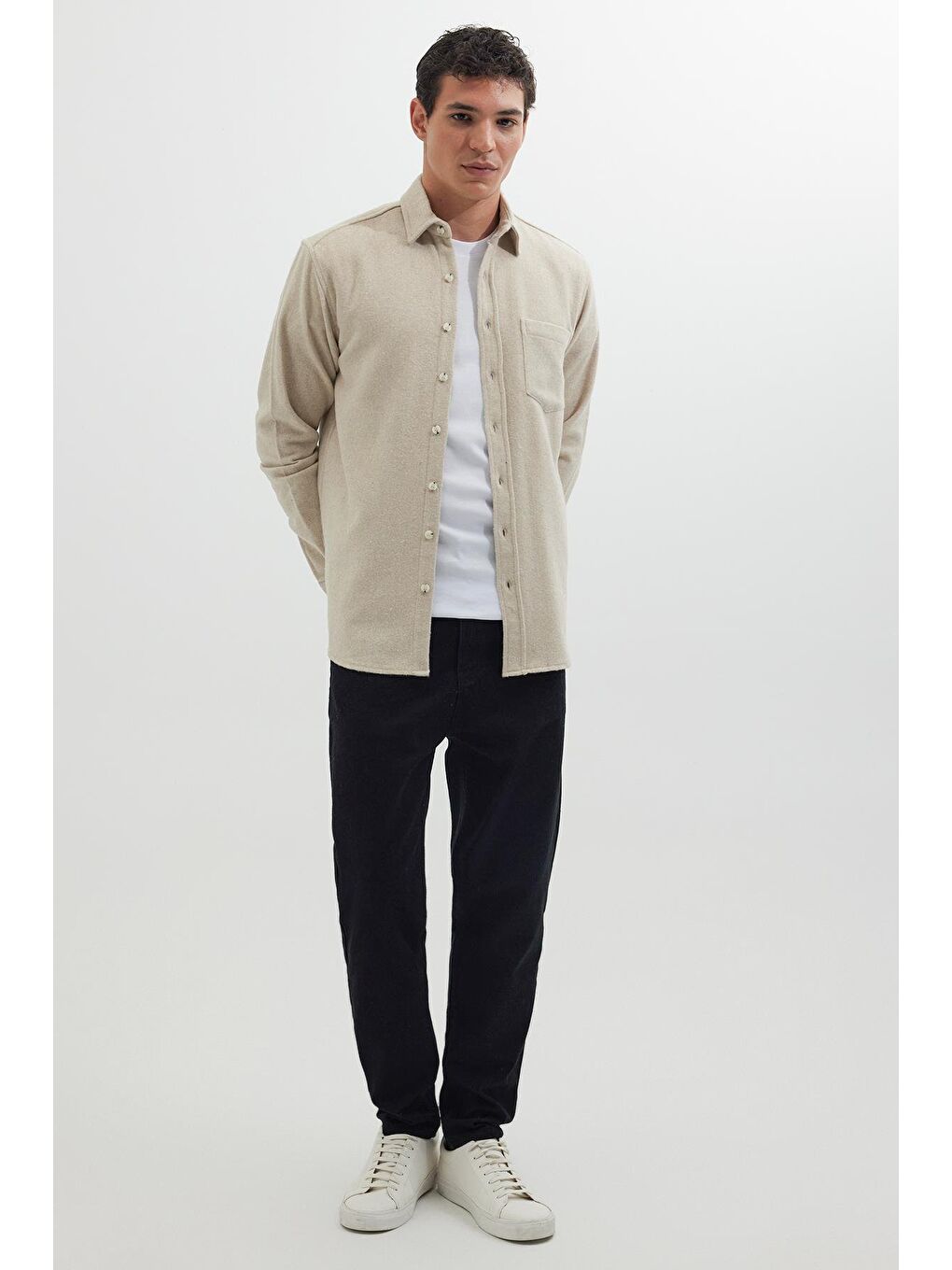 Erkek Regular Fit Klasik Kesim Düz Cepli Koyu Bej Oduncu Gömlek-4