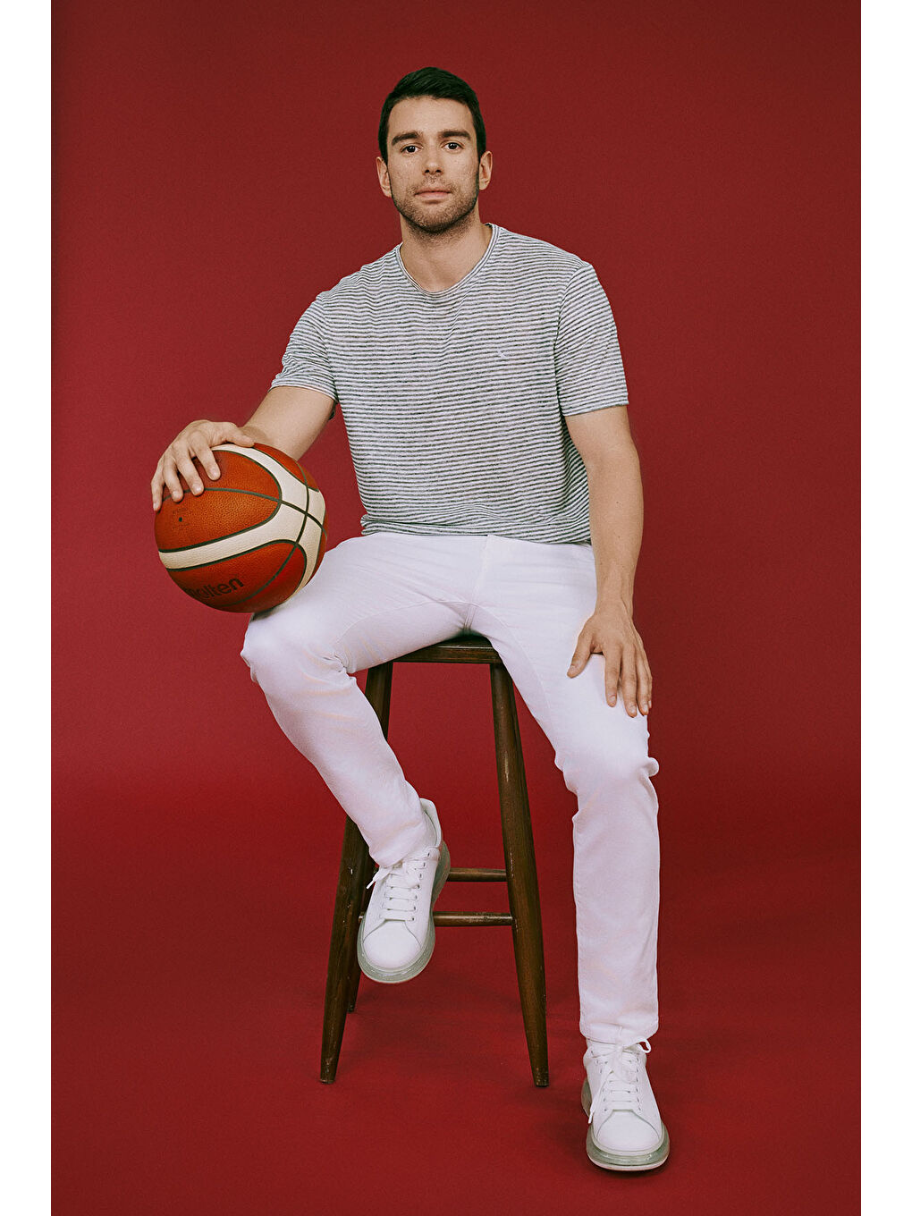 Erkek Gri-Ekru %100 Keten Slim Fit Dar Kesim Çizgili Bisiklet Yaka Tişört-3