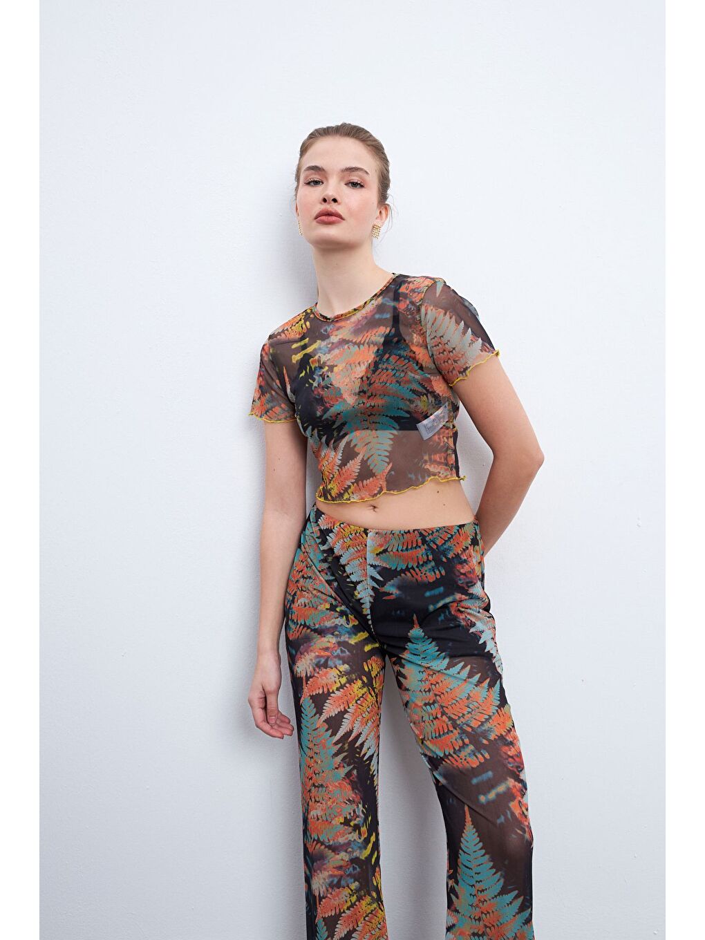 Yeşil Sonbahar Çam Desen Astarlı Kolsuz Tül Bluz-3