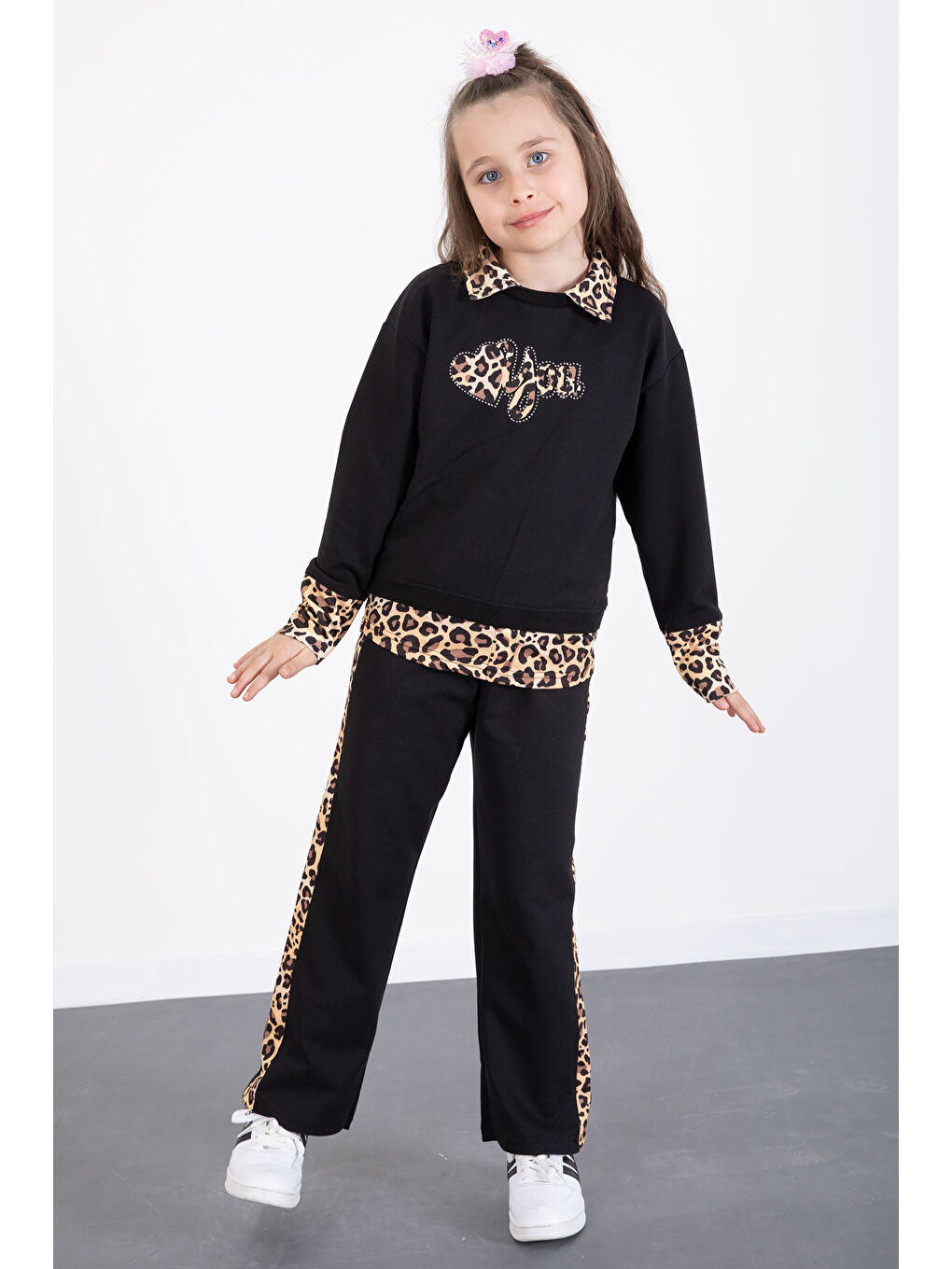 Siyah Leopar Şerit Detaylı Kalpli Kız Çocuk Alt Üst 2li Takım 20523