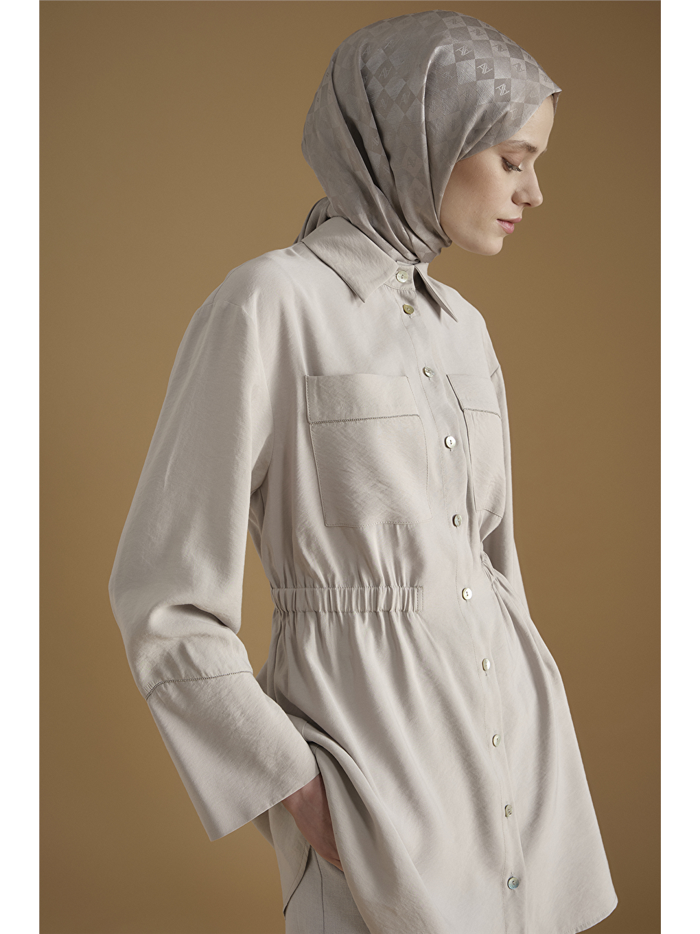 Bej Modal Karışımlı Taş Detaylı Tunik Taş