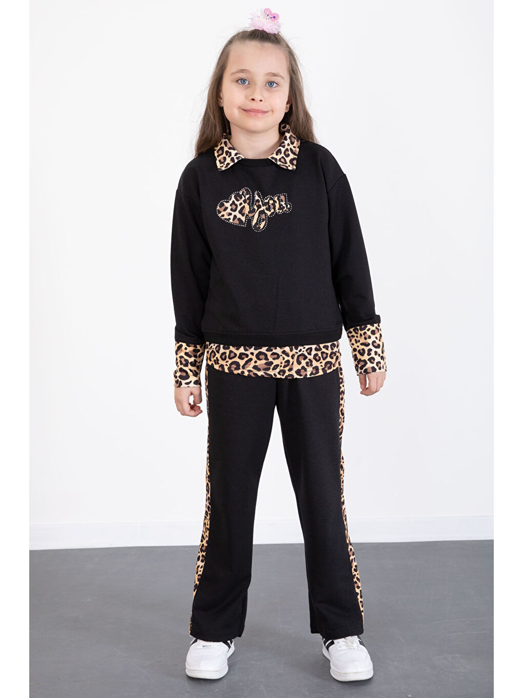 Siyah Leopar Şerit Detaylı Kalpli Kız Çocuk Alt Üst 2li Takım 20523-3