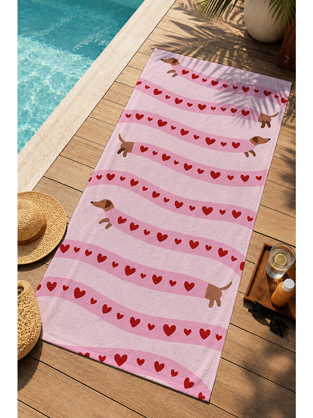 Sevimli Pembe Kalp Şeritli Sosis Köpeği Desenli 70x150 Plaj Havlusu - Pamuklu Banyo Havlusu-3