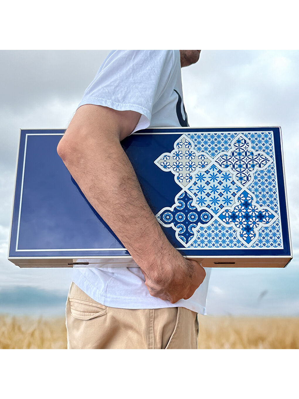 Blue Tile Tavla, Çizilmez Zeminli, Mıknatıslı MDF Kasa, 2 Kat Vernik Cilalı-6