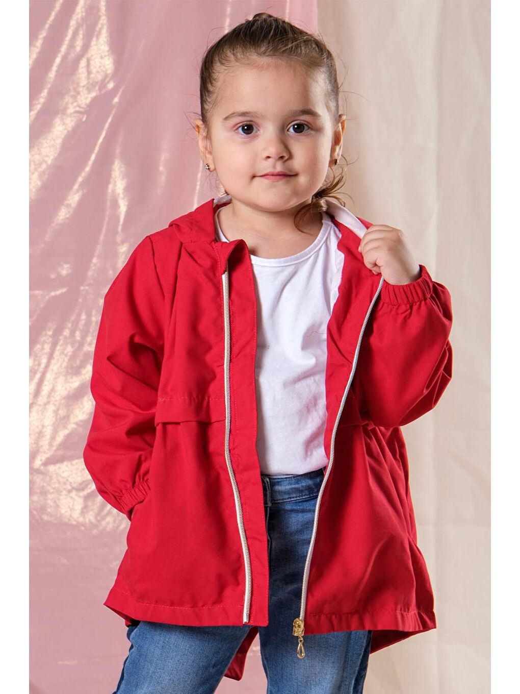 Kırmızı Kapüşonlu Kız Çocuk Trençkot 4-10 Yaş-1