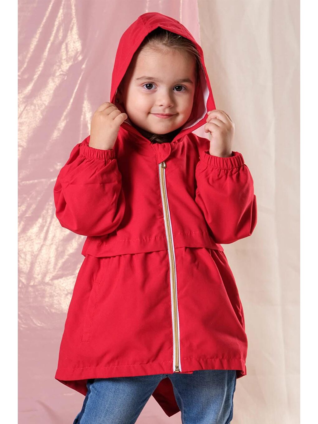 Kırmızı Kapüşonlu Kız Çocuk Trençkot 4-10 Yaş-2