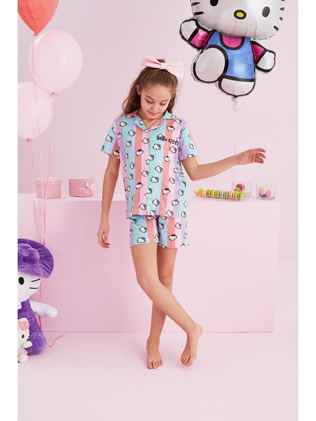 SİYAH İNCİ Karışık Hello Kitty Lisanslı %100 Pamuk Çok Renkli Düğmeli Şort Pijama Takım - 1