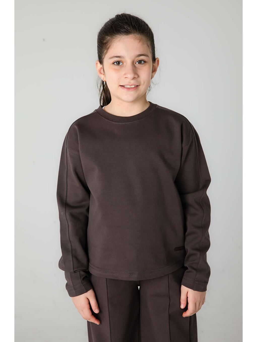 Kahverengi Bisiklet Yaka Geniş Paça Ayarlanabilir Lastikli Bel Kız Çocuk Eşofman Takımı-3