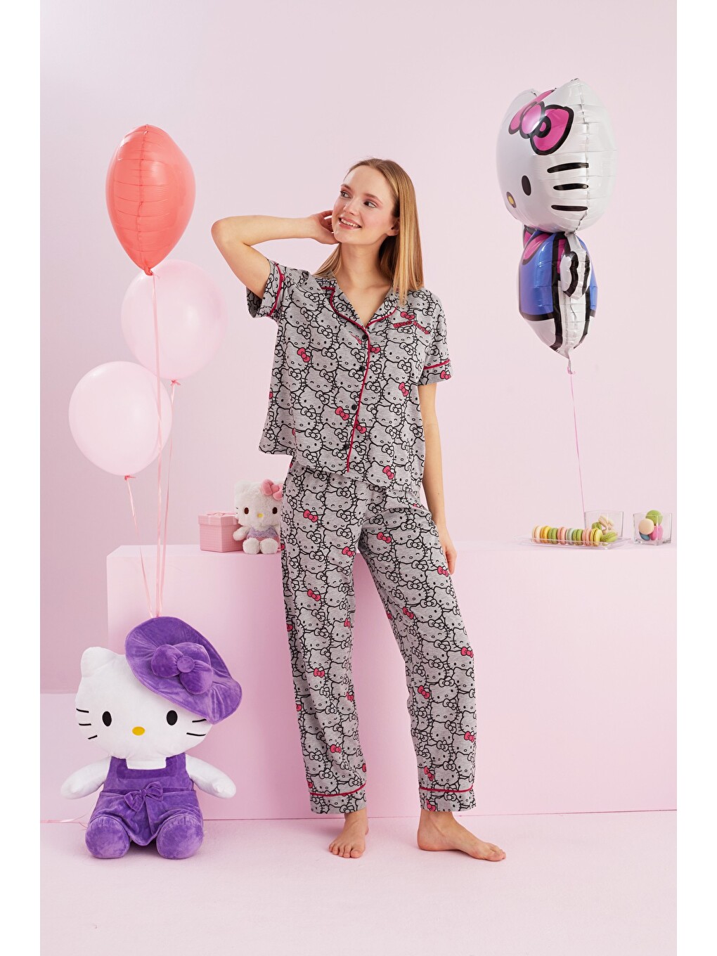 Gri Lisanslı %100 Pamuk Çok Renkli Düğmeli Biyeli Pijama Takım-1