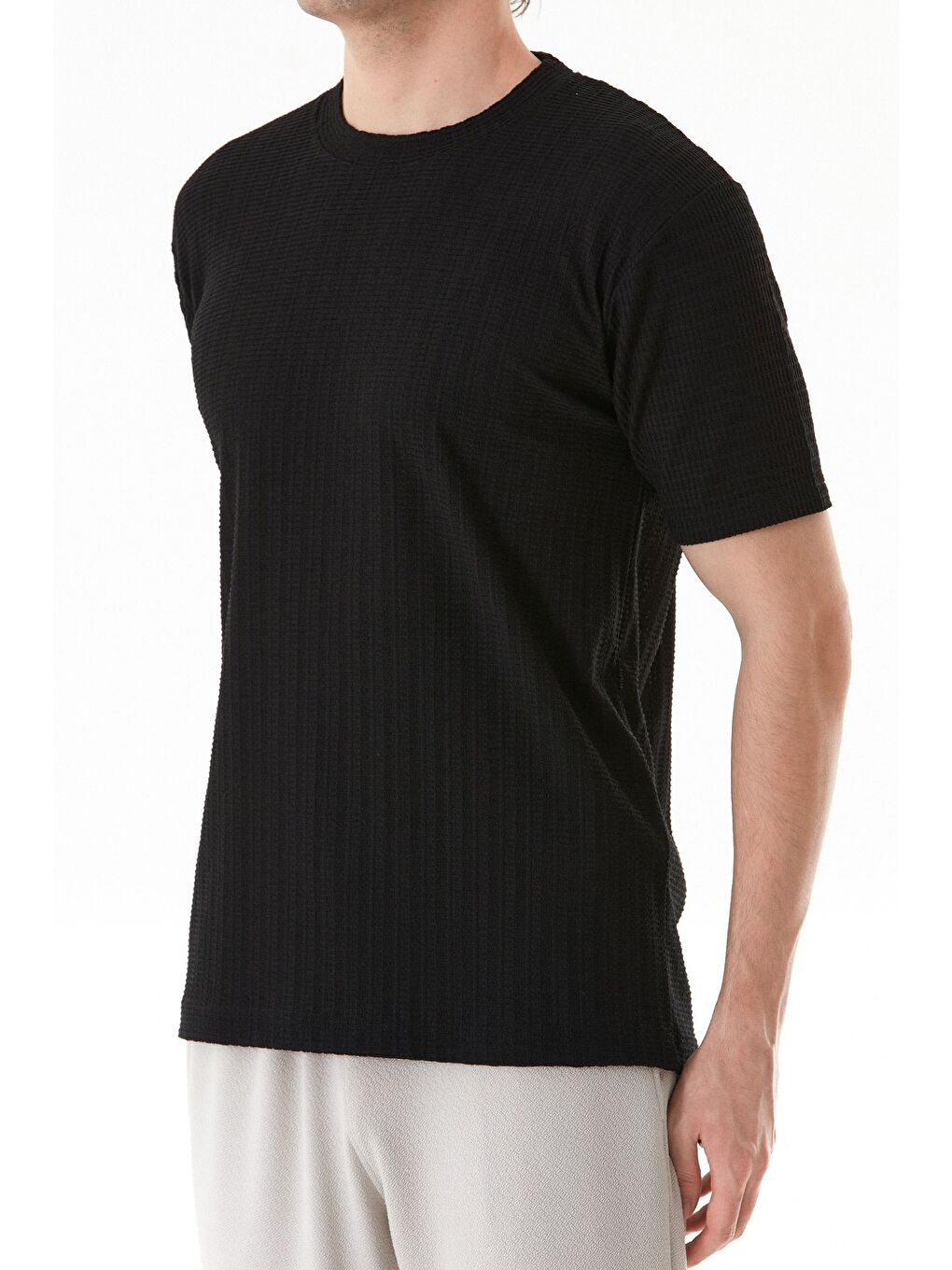 Siyah Waffle Kumaş Bisiklet Yaka Tişört-4