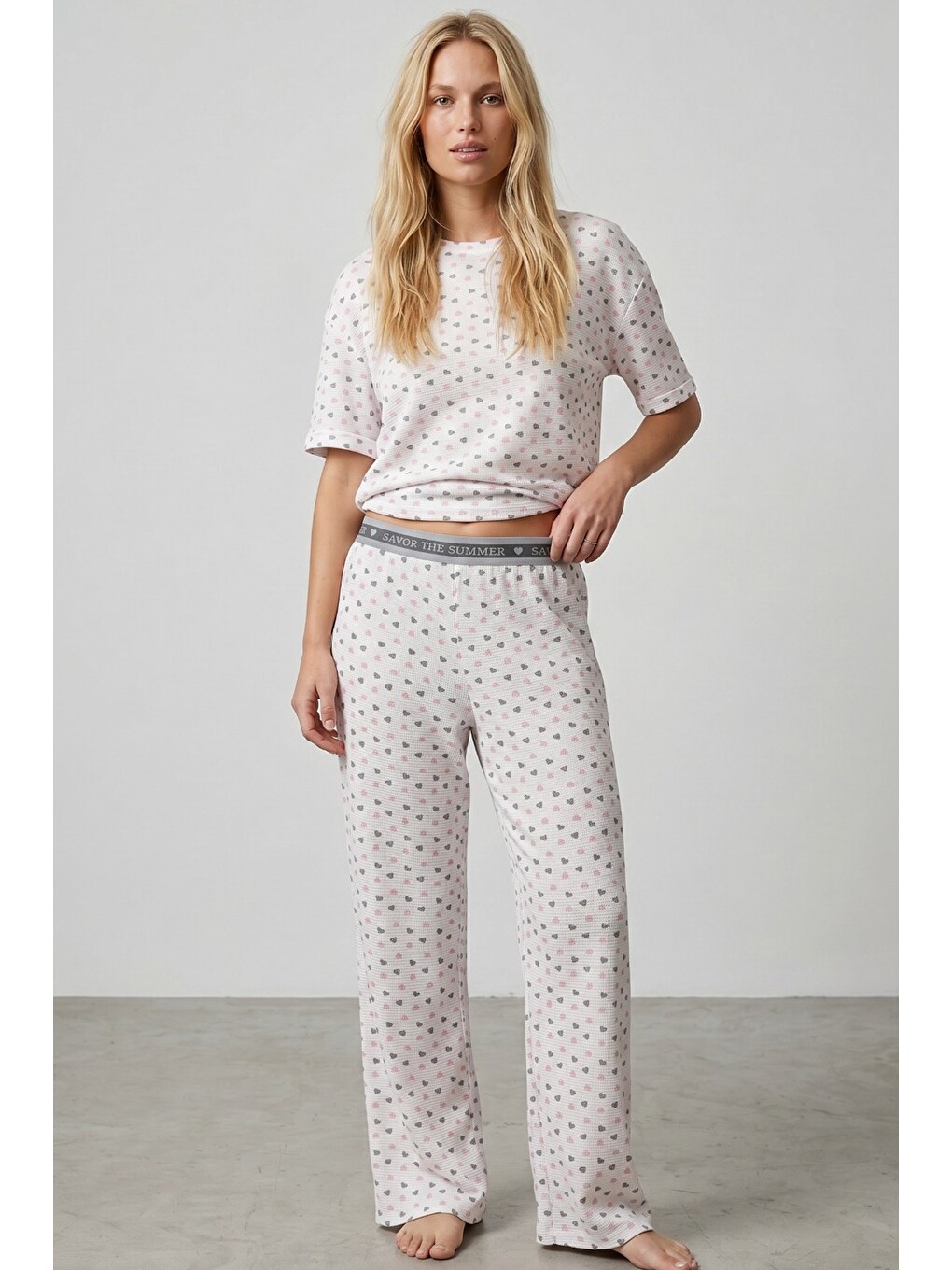 Karışık İnce Soft Dokulu Örme Mevsimlik Pijama Takımı 8046-1