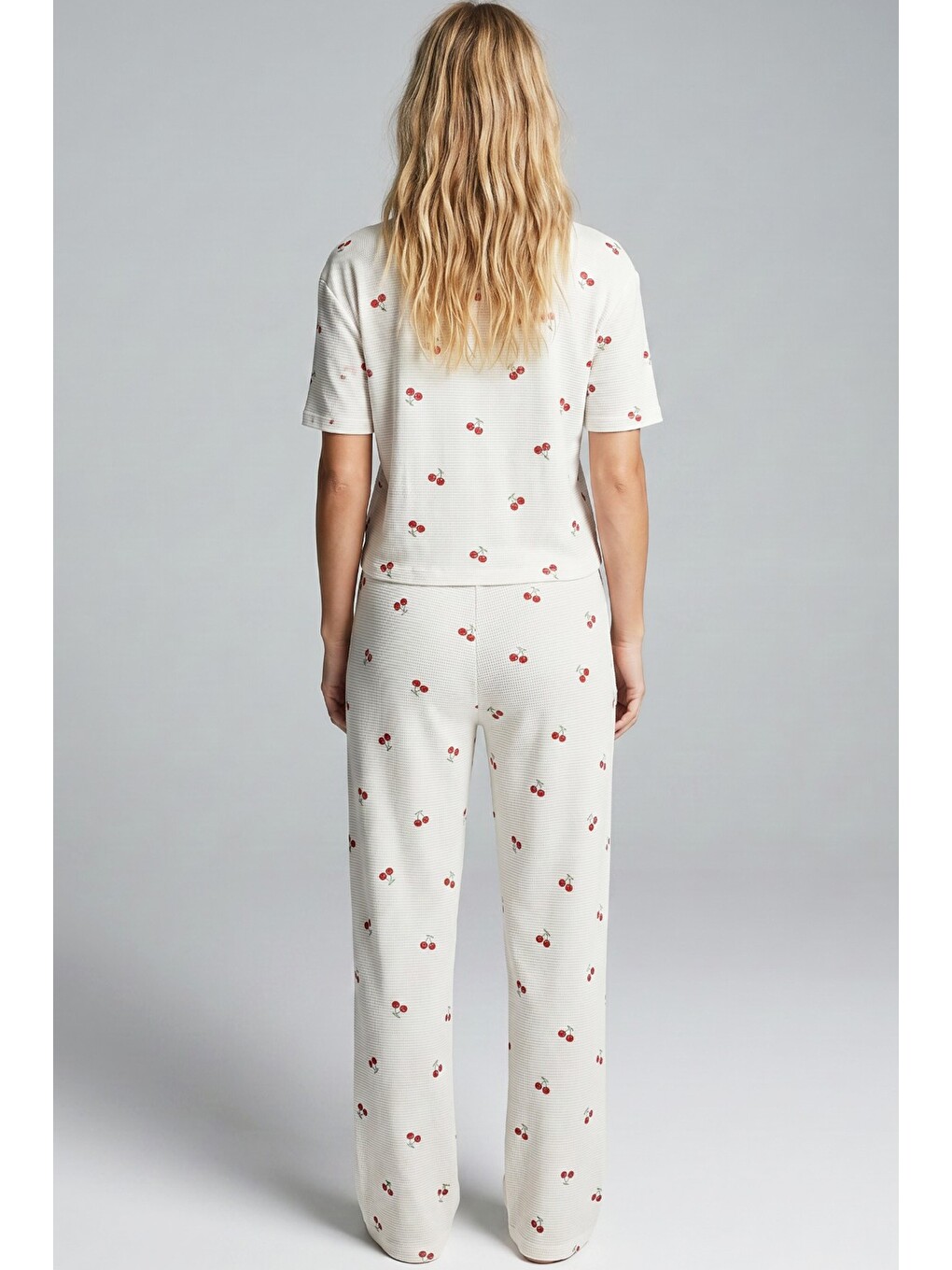 Kırmızı İnce Soft Dokulu Örme Mevsimlik Pijama Takımı 8046-2