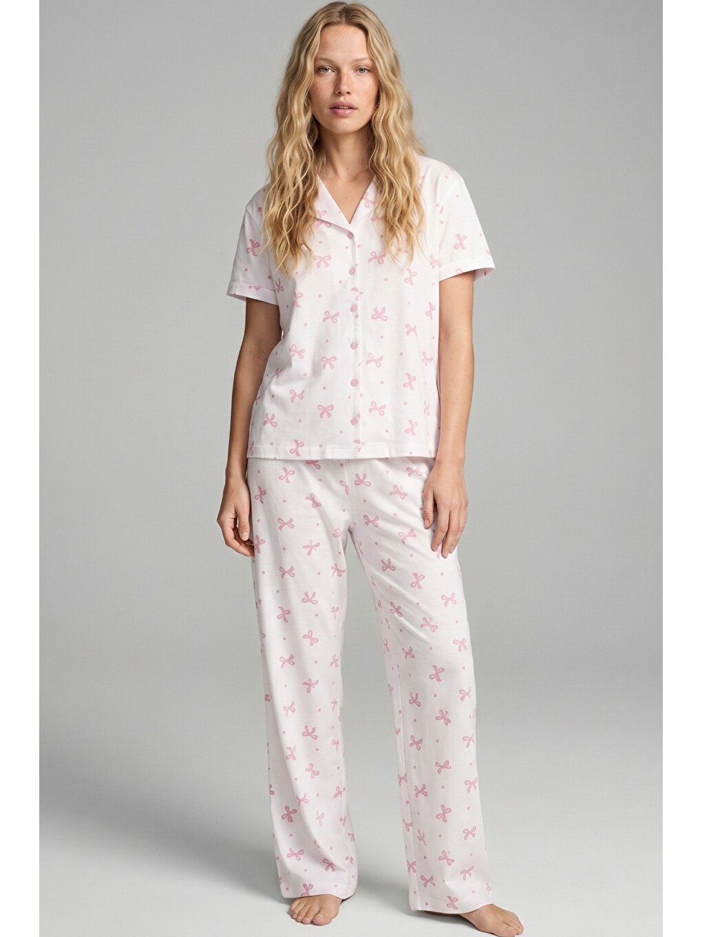 Karışık İnce Soft Örme Mevsimlik Düğmeli Pijama Takımı 8002-1