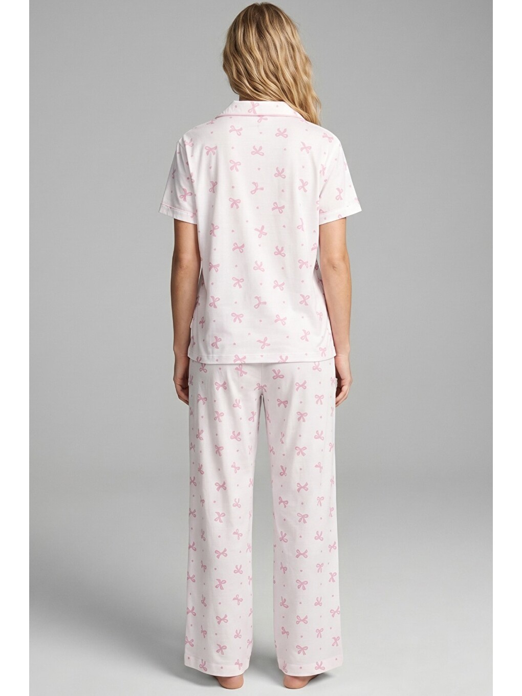 Karışık İnce Soft Örme Mevsimlik Düğmeli Pijama Takımı 8002-2