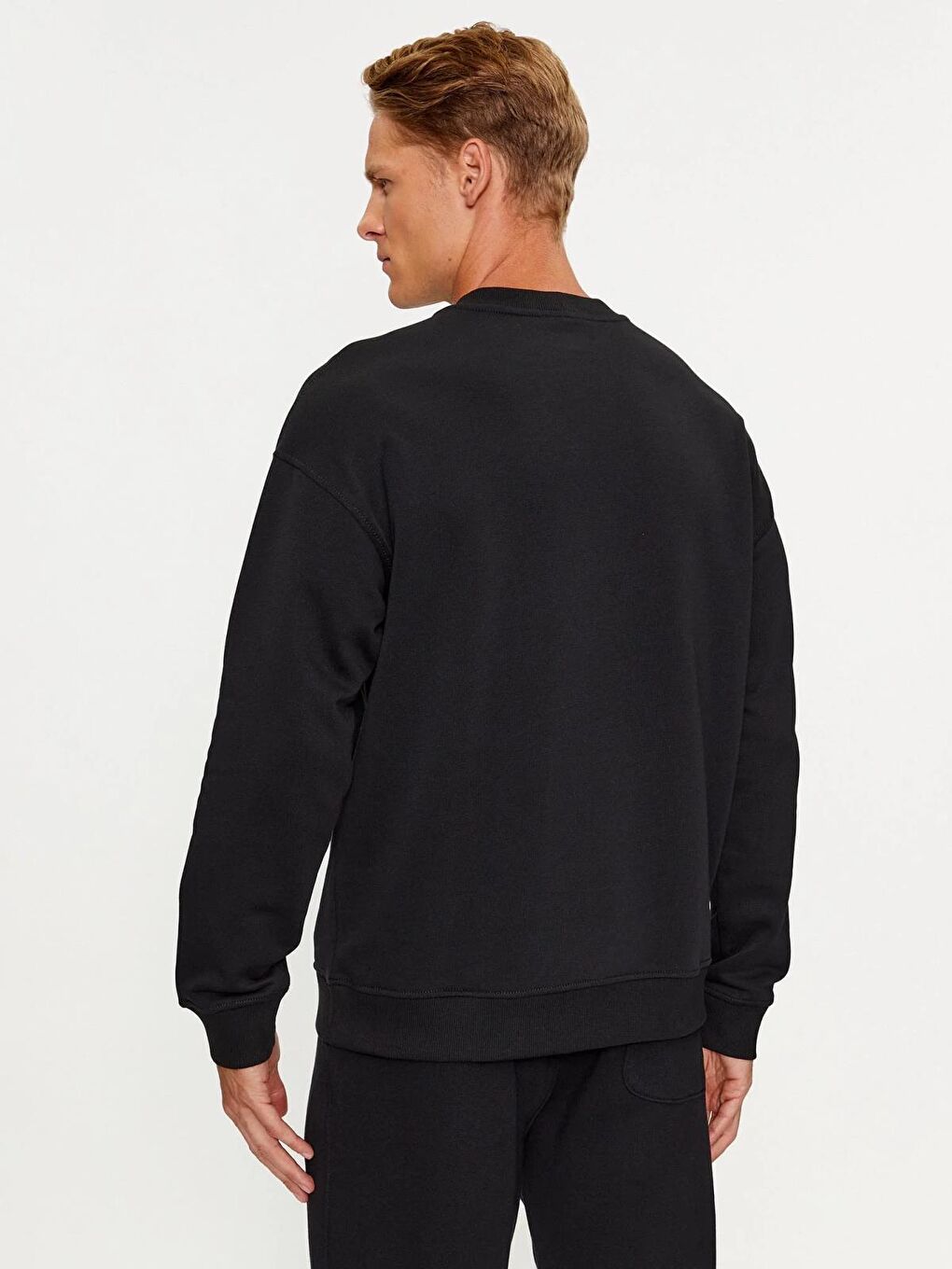 Siyah Erkek Sweatshirt-3