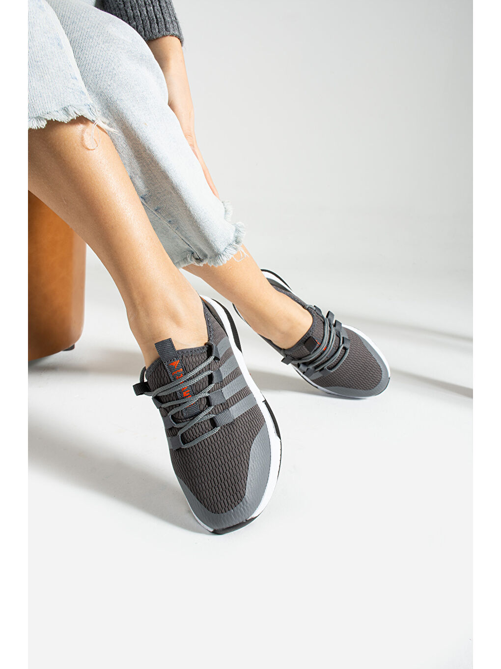Gri Unisex İnsport Sneaker-1