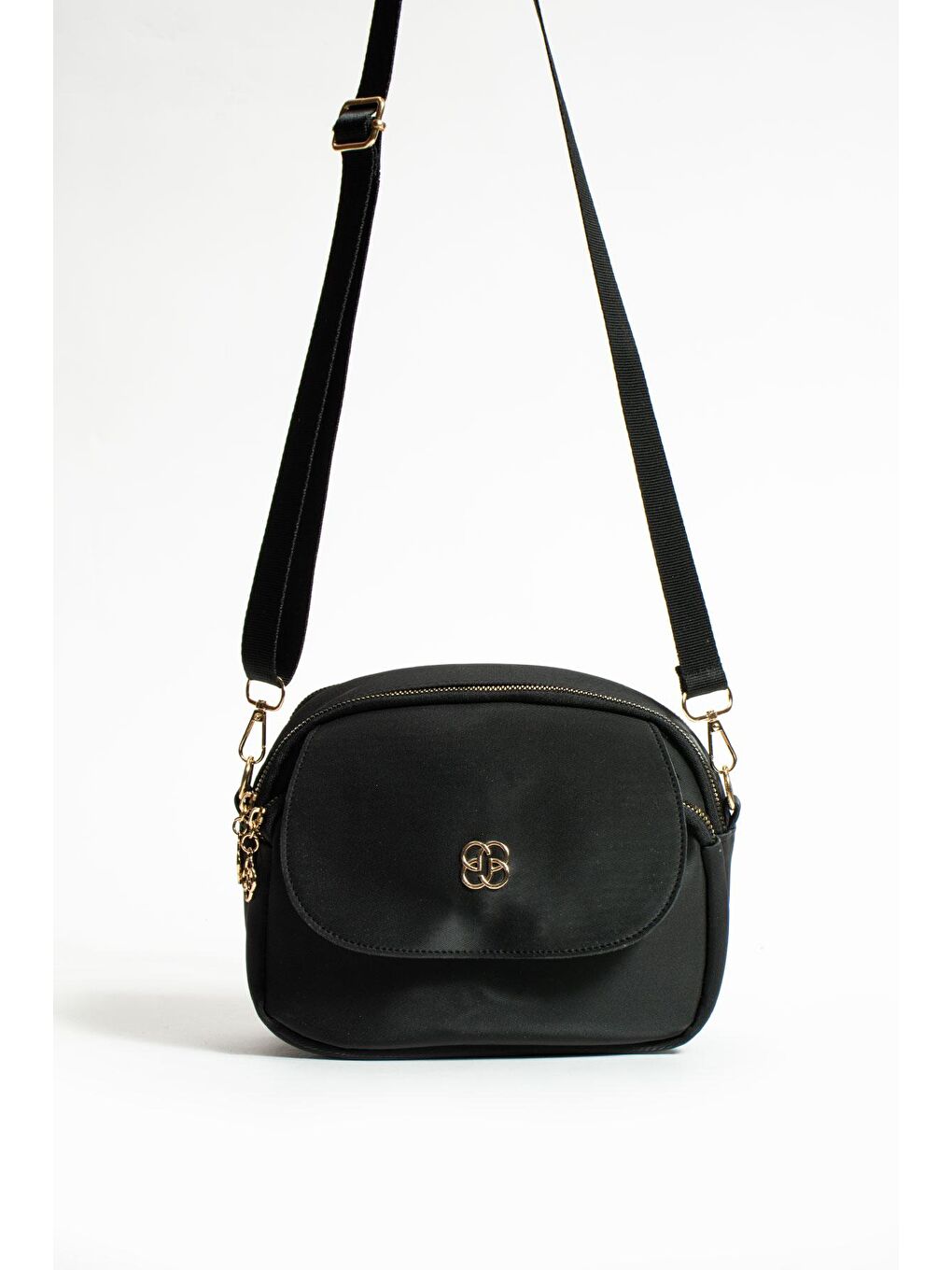 Siyah Ayarlanabilir Askılı 3 Bölmeli Fermuarlı Ön Kapaklı Kadın Omuz Çantası BAG5013-23-2