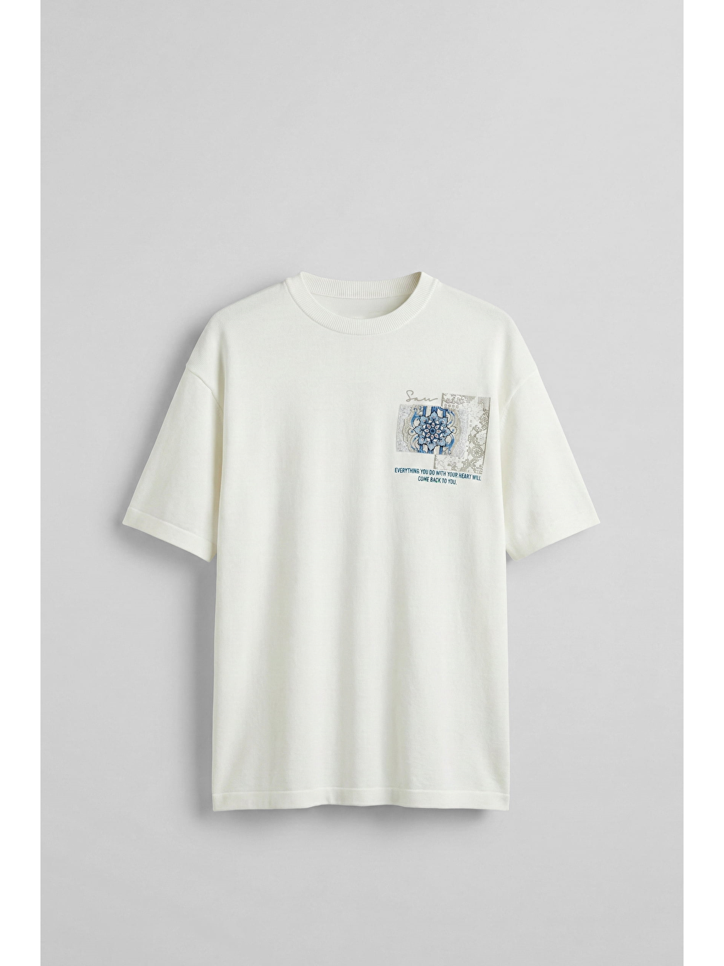 Erkek Oversize Nakış Detaylı Anadolu Motifi T-Shirt Ekru-1