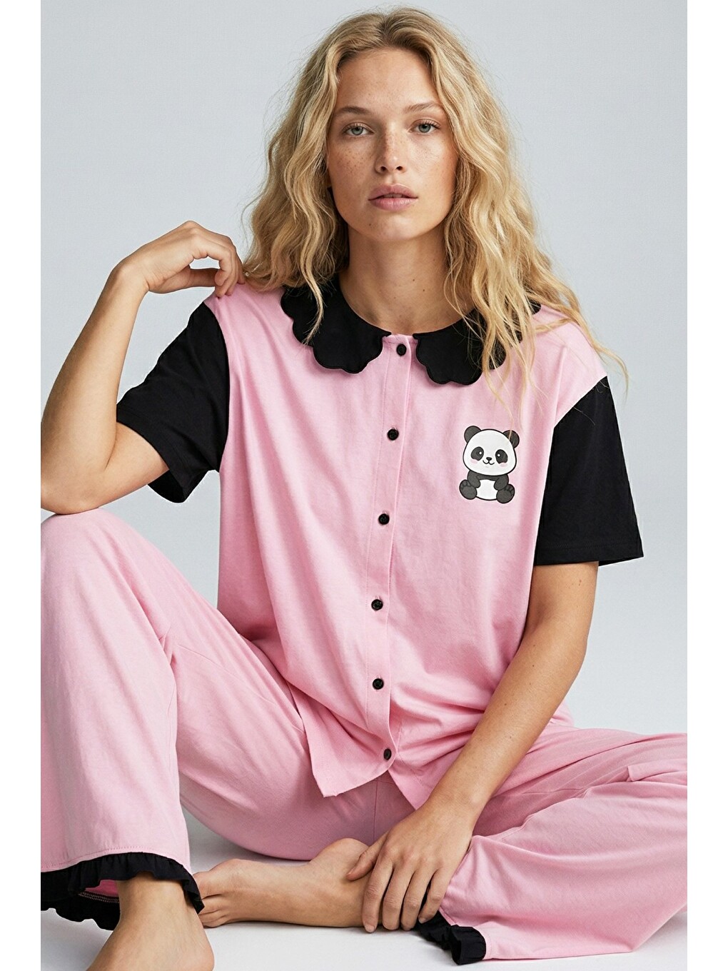Pembe Yaka Detaylı Baskılı Düğmeli Pamuklu Örme Pijama Takımı 8010-1