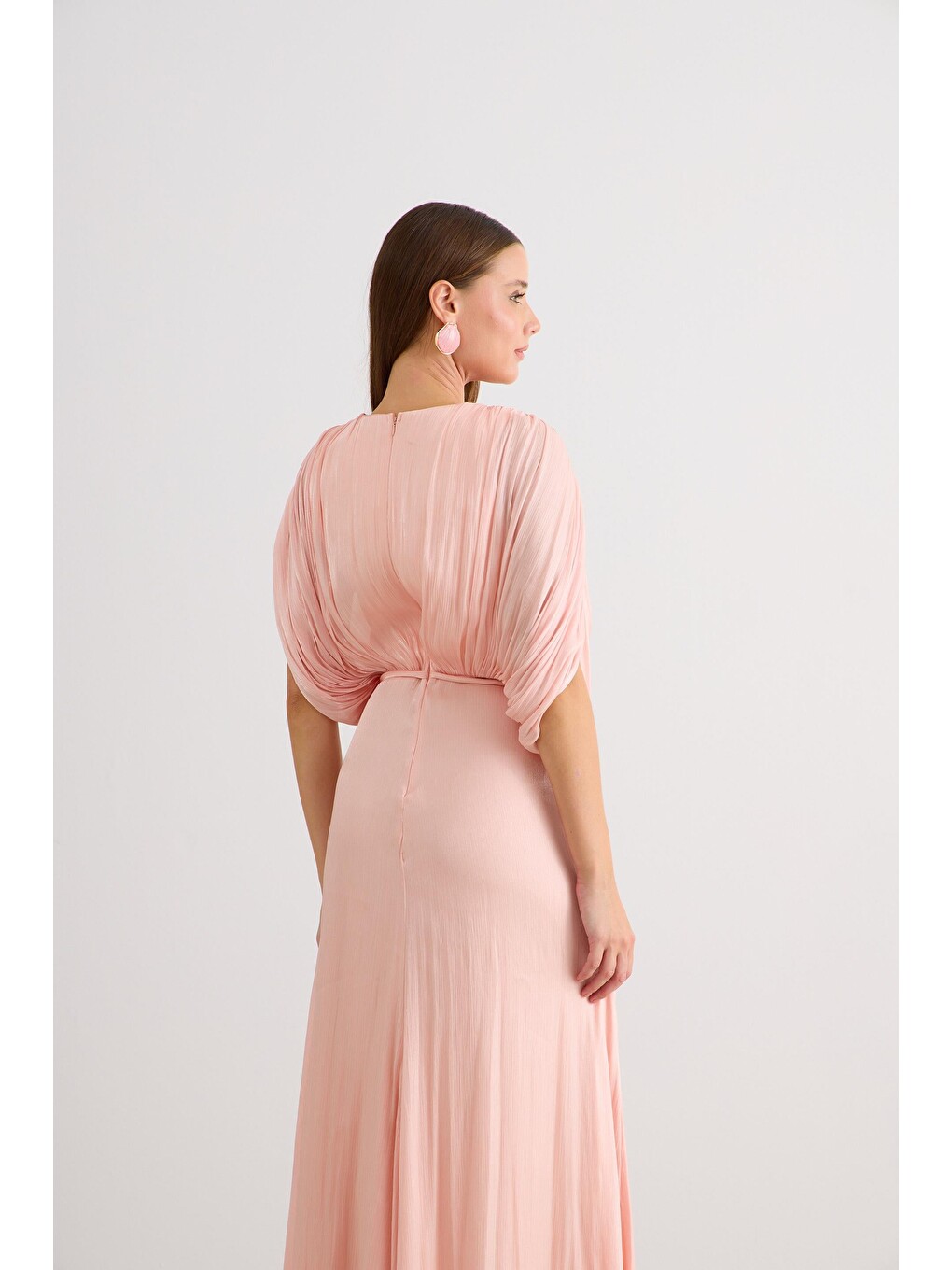 Pembe Pudra Yırtmaçlı Kemerli Organze Abiye Elbise-4