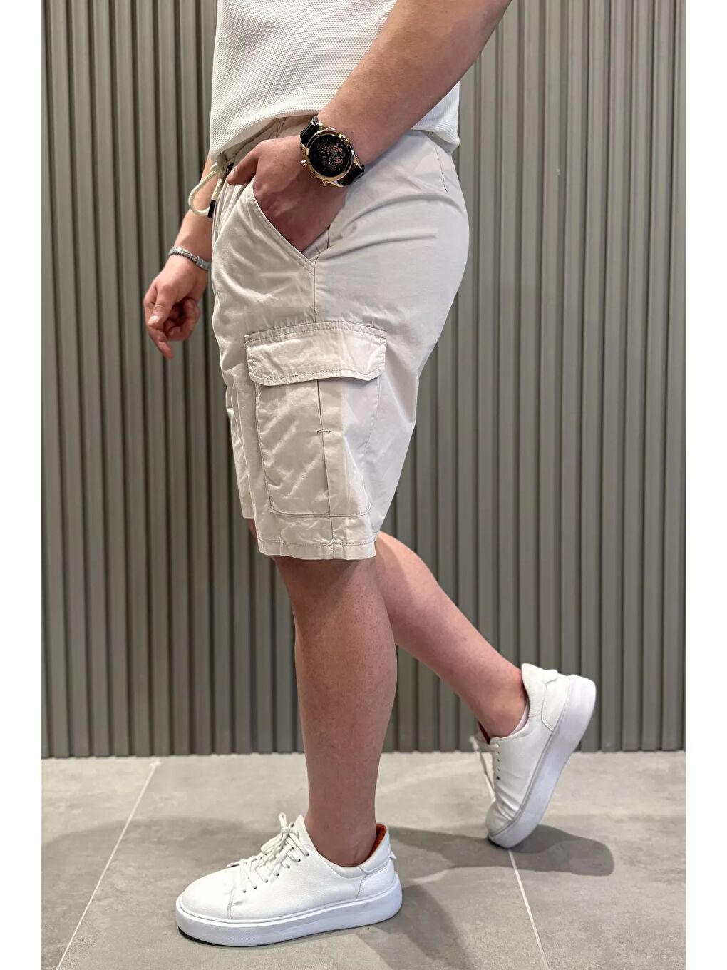 Bej Kargo Cepli Bel Bağcıklı Erkek Şort-1