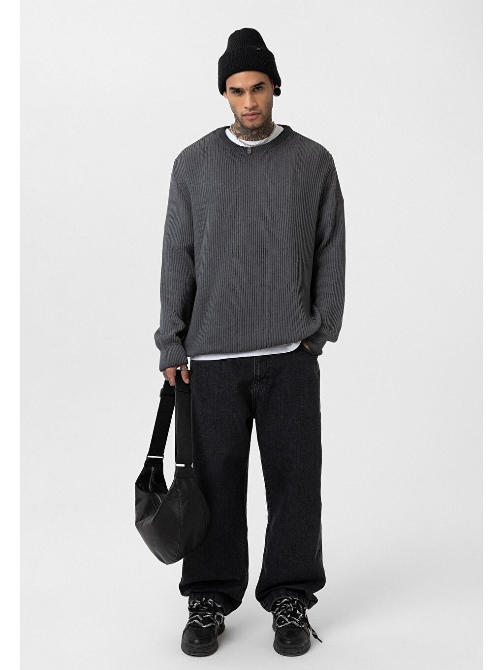 Oversize Yıkamalı Triko Kazak Siyah