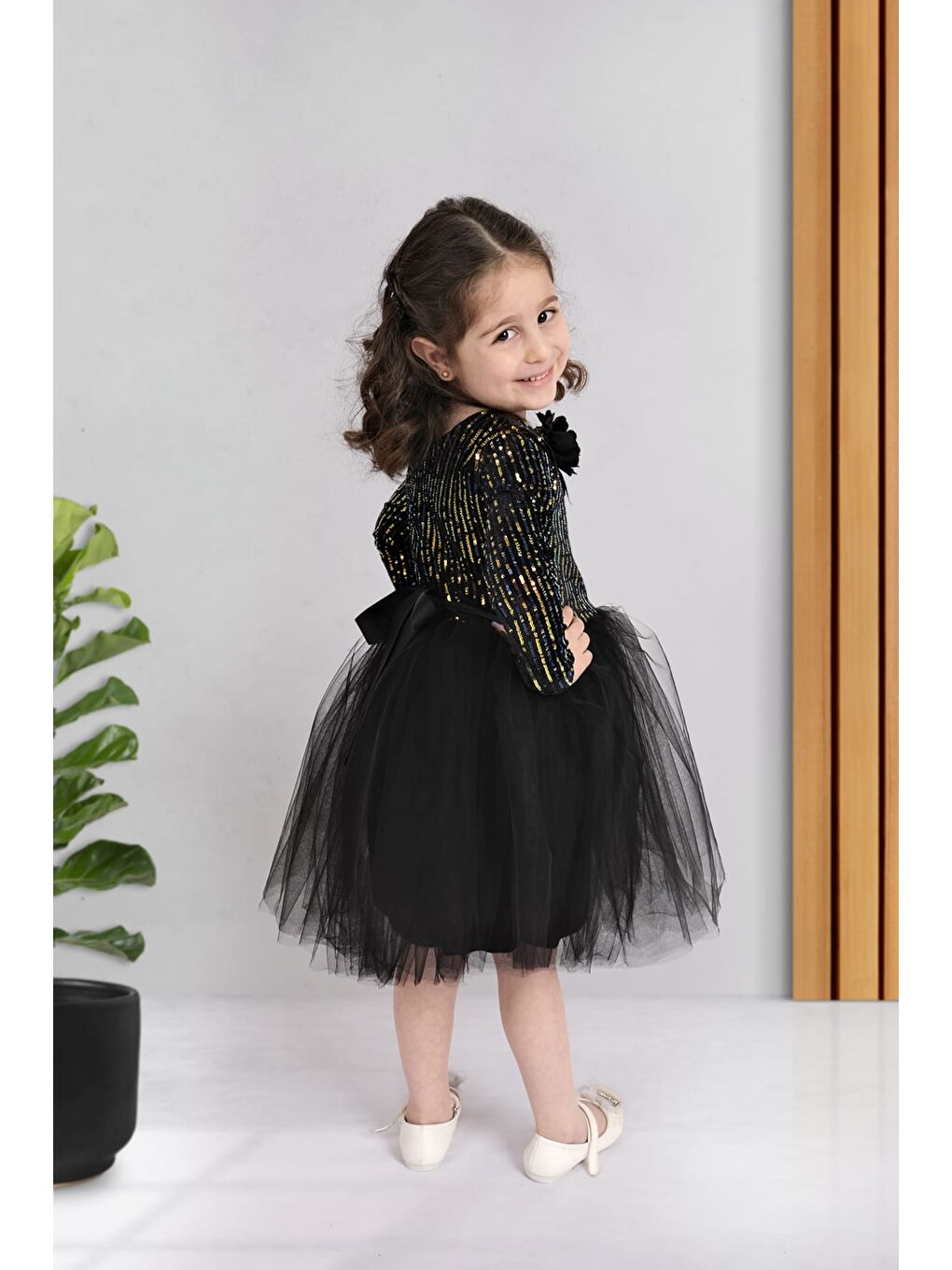 Karışık Pul Payetli Tütü Etekli Uzun Kol Kız Çocuk Elbise MNK0577-5
