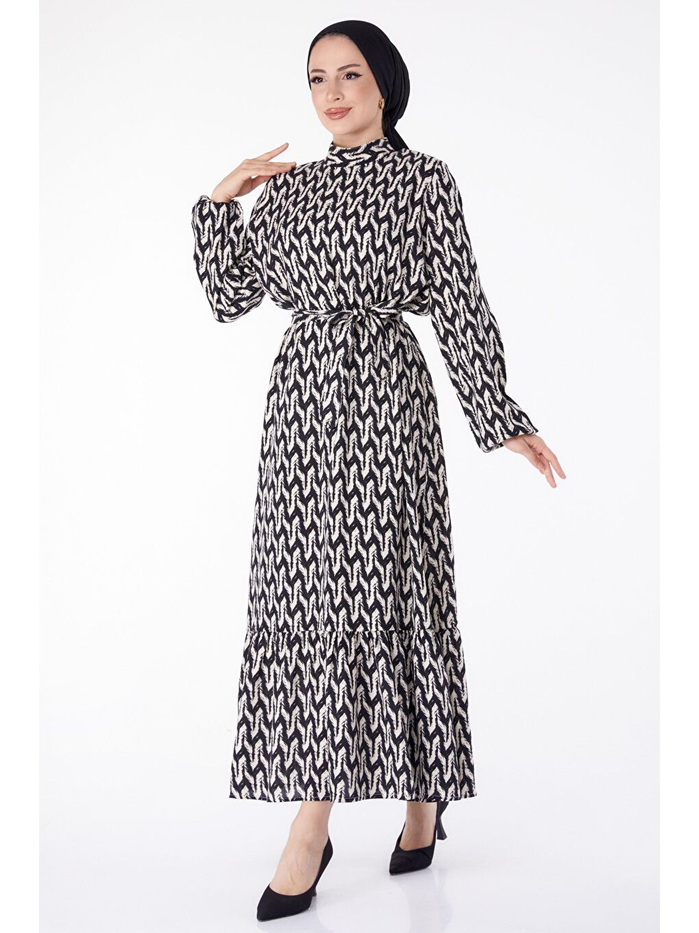 Hakim Yaka Kadın Siyah Kuşaklı Desenli Elbise - 25471-1