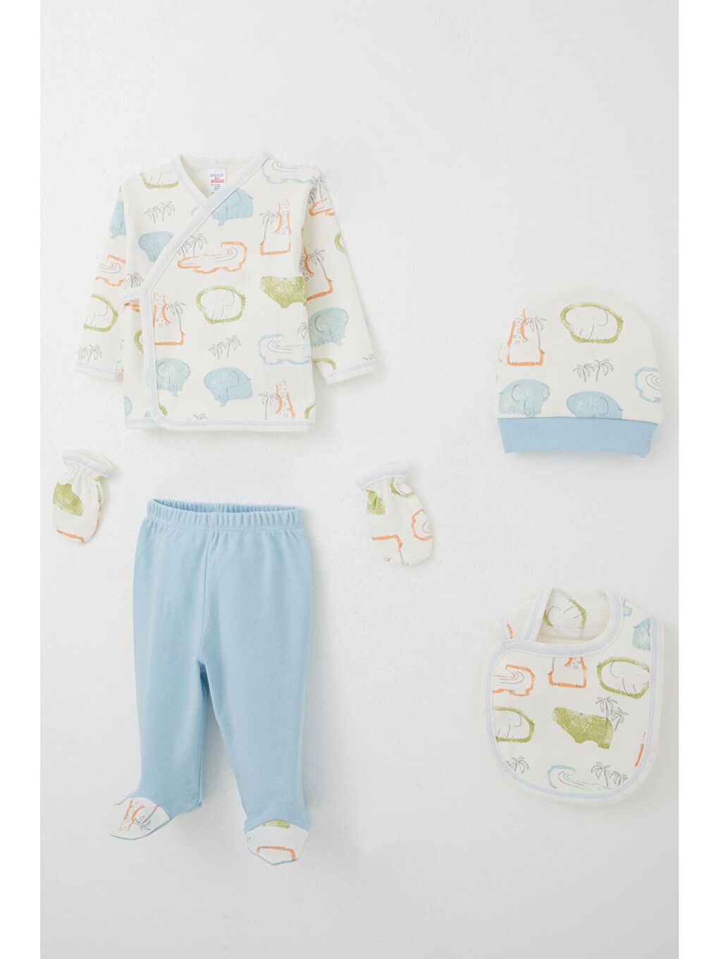 Erkek Bebek Hastane Çıkışı 5 Li Safari Temalı Sevimli Hayvancıklar Desenli Ekru (0-3 Ay)-1