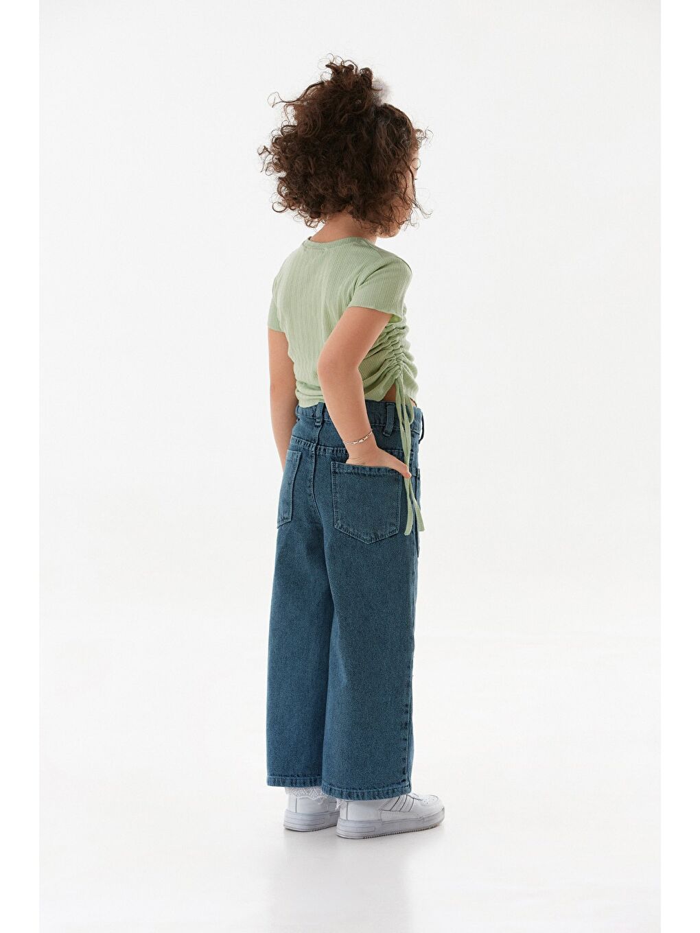 Mavi Nakışlı Fiyonk Detaylı Kız Çocuk Jean-3