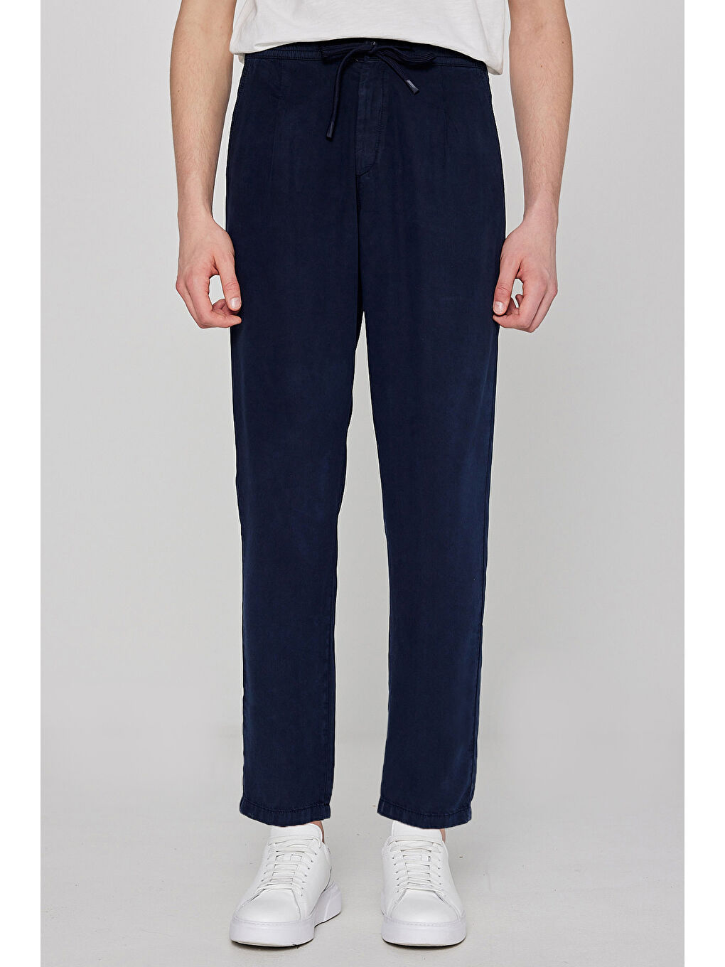 Lacivert Regular Fit Siyah Pantolon-2