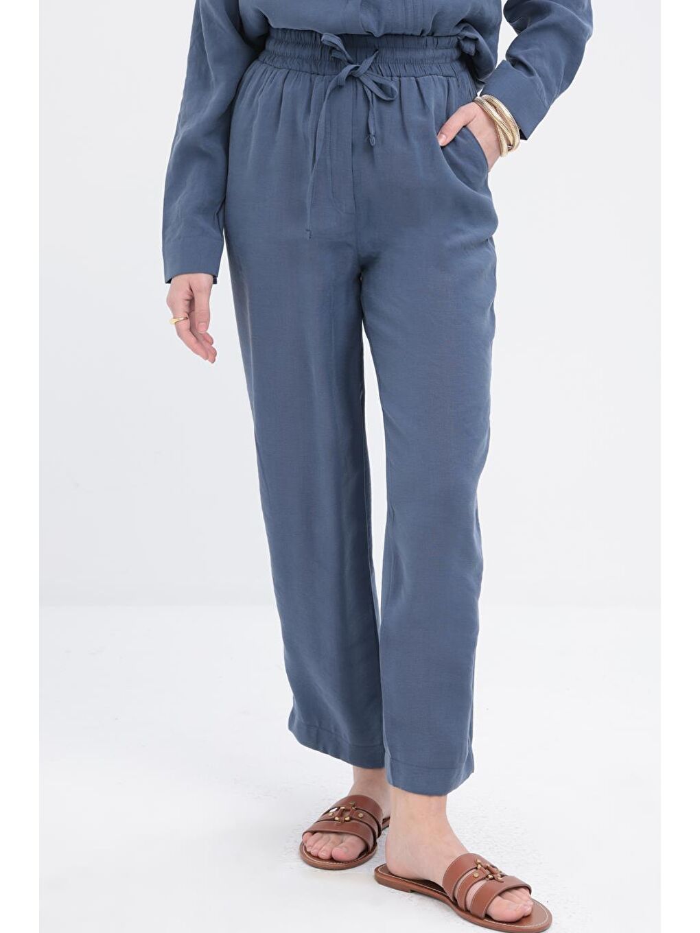 İndigo-Nervürlü Yırtmaçlı Modal Pantolonlu Takım-3