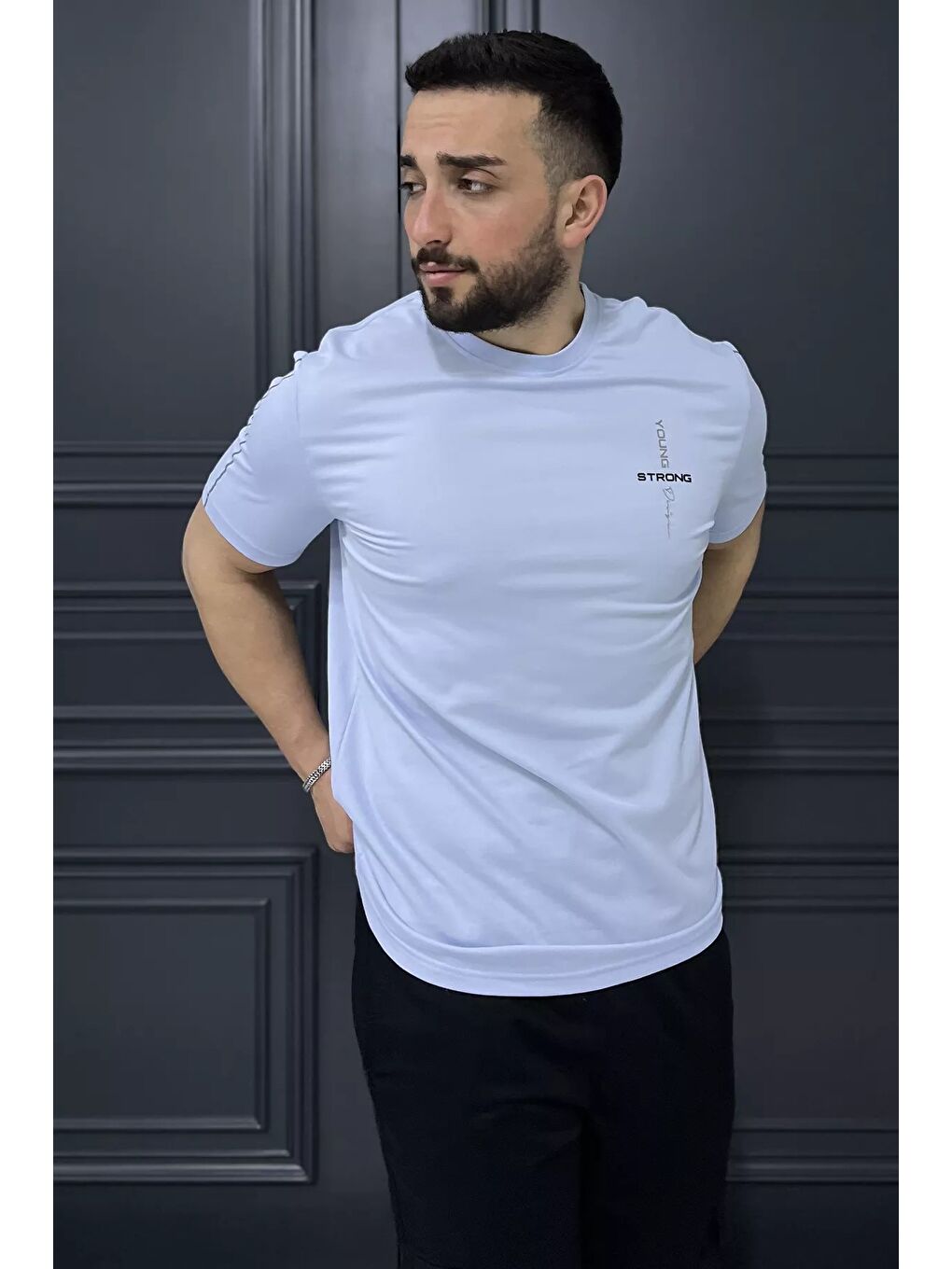 Mavi Erkek Bisiklet Yaka Baskılı Şerit Detaylı Tişört-1