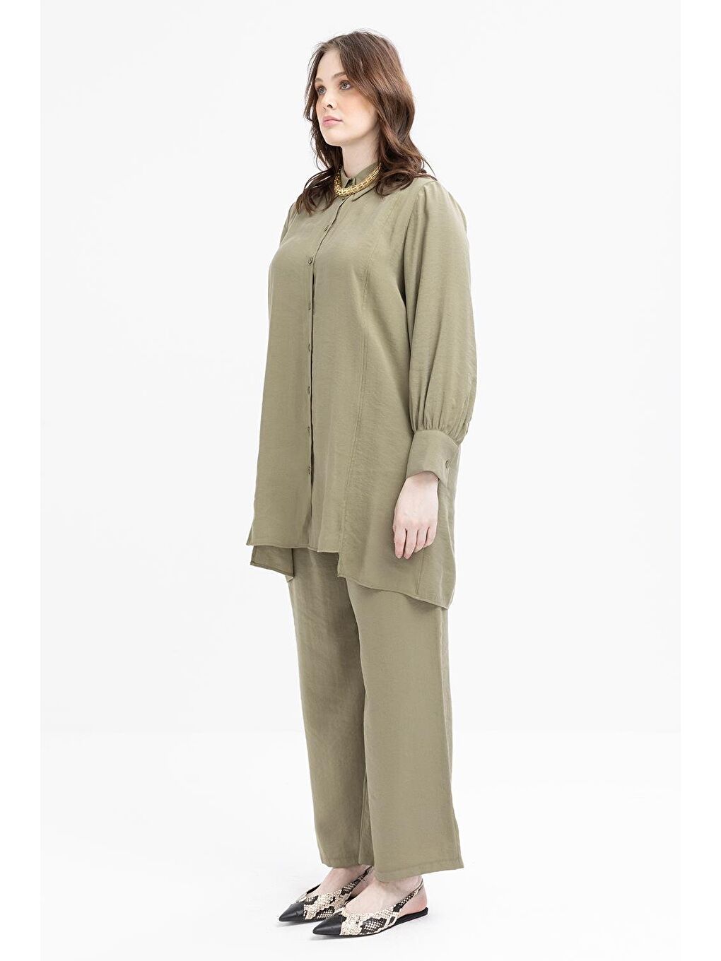 Haki-Yırtmaç Detaylı Büyük Beden Modal Pantolonlu Takım-1