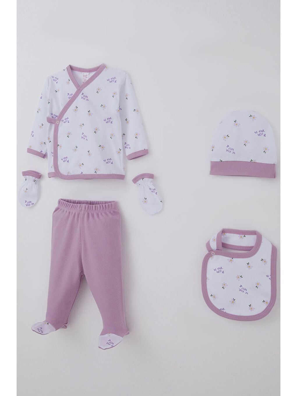 Kız Bebek Hastane Çıkışı 5 Li Çiçek & Yazı Desenli Beyaz (0-3 Ay)-1