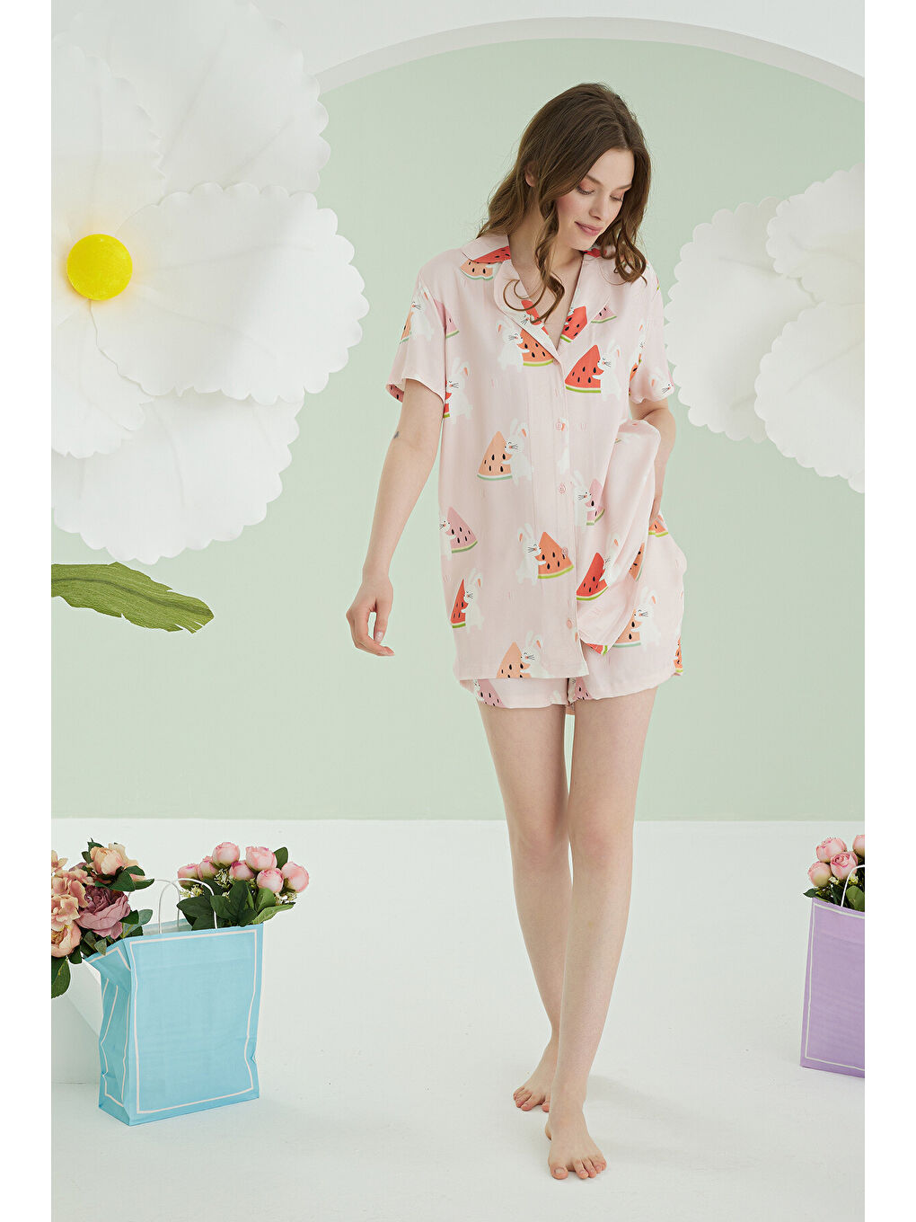 Pembe  Karpuz Önden Düğmeli Şortlu Pijama Takımı
