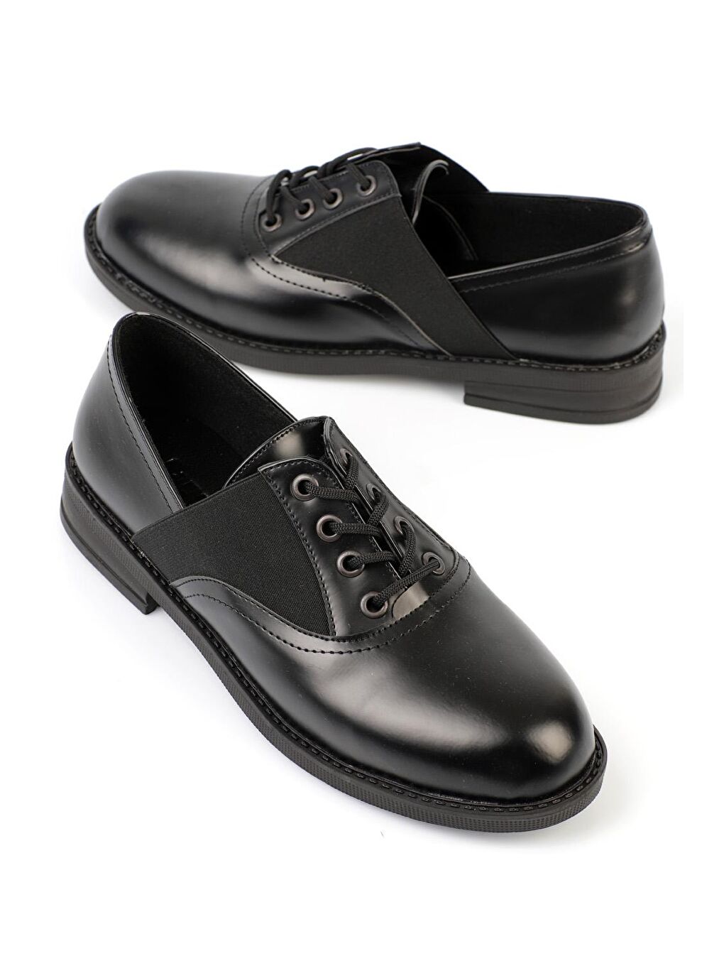 Siyah Küt Burunlu Streç Kadın Oxford-1