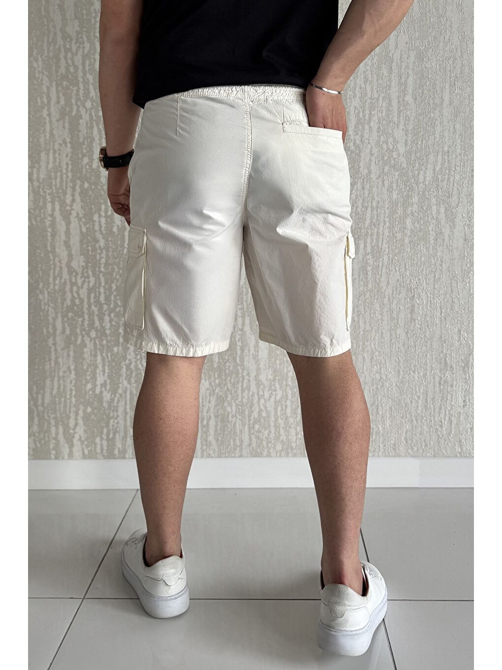 Ekru Kargo Cepli Bel Bağcıklı Erkek Şort-2