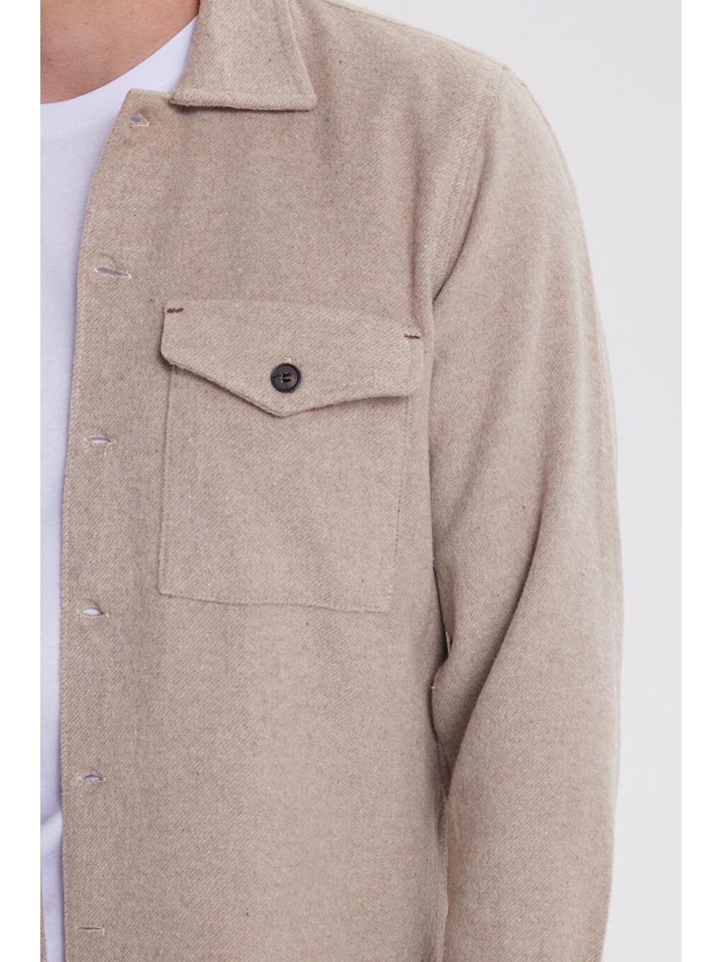 Bej Erkek Regular Fit Rahat Kesim Çift Cep  Kapaklı Çıtçıtlı Vizon Gömlek-2