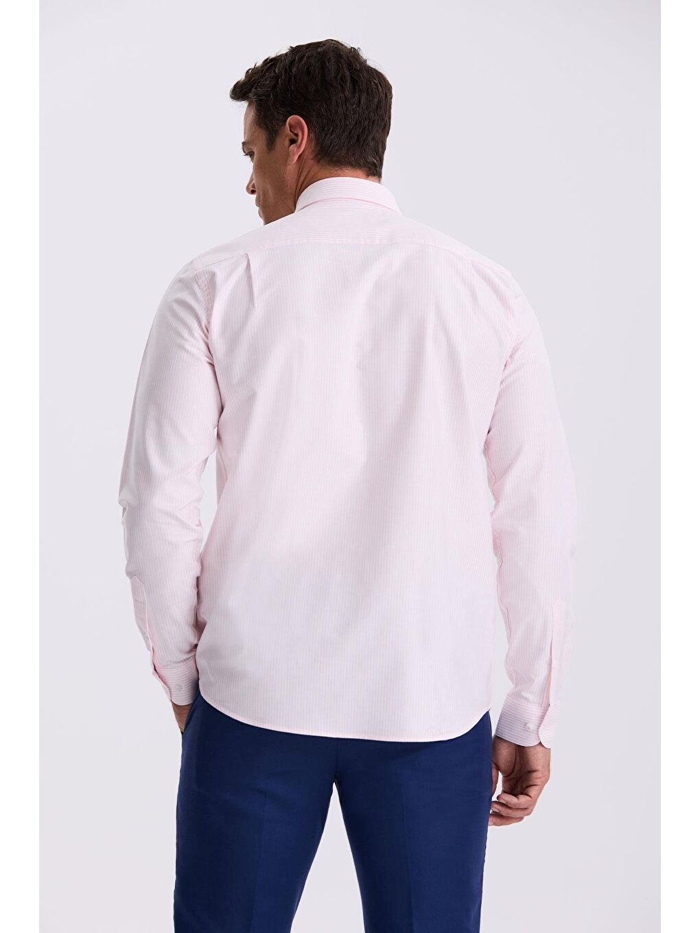 Pembe %100 Pamuk Düğmeli Yaka Comfort Fit Gömlek-3