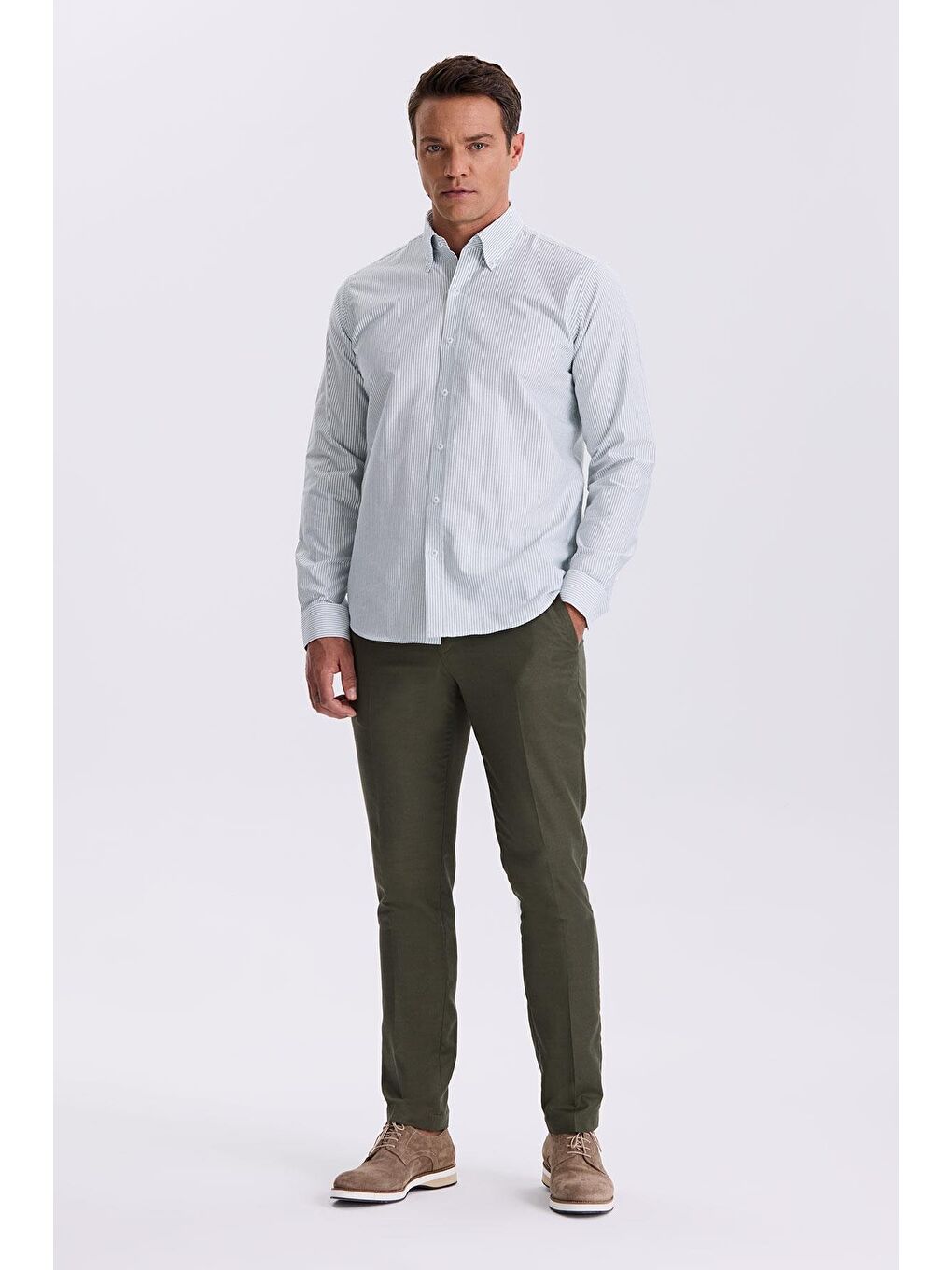 Yeşil %100 Pamuk Düğmeli Yaka Comfort Fit Gömlek-1