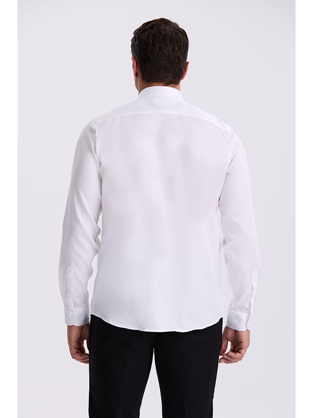 Beyaz Comfort %100 Pamuk Fit Ütü Gerektirmeyen Non İron Gömlek-3