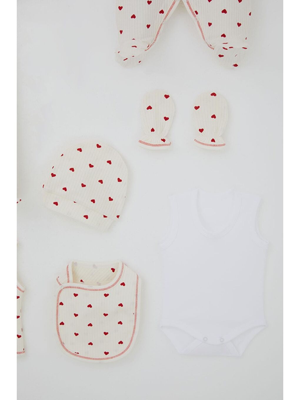 Kız Bebek Hastane Çıkışı 8 Li Kalp Desenli Ekru (0-3 Ay)-5