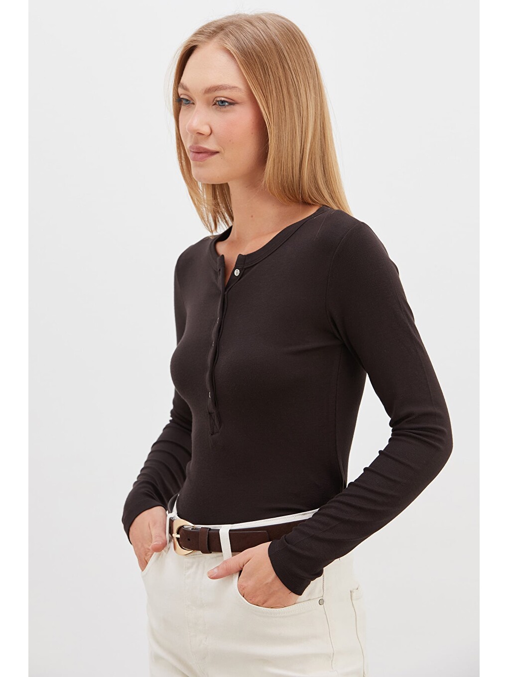 Kahverengi Yarım Çıtçıtlı Slim Fit Bluz-2